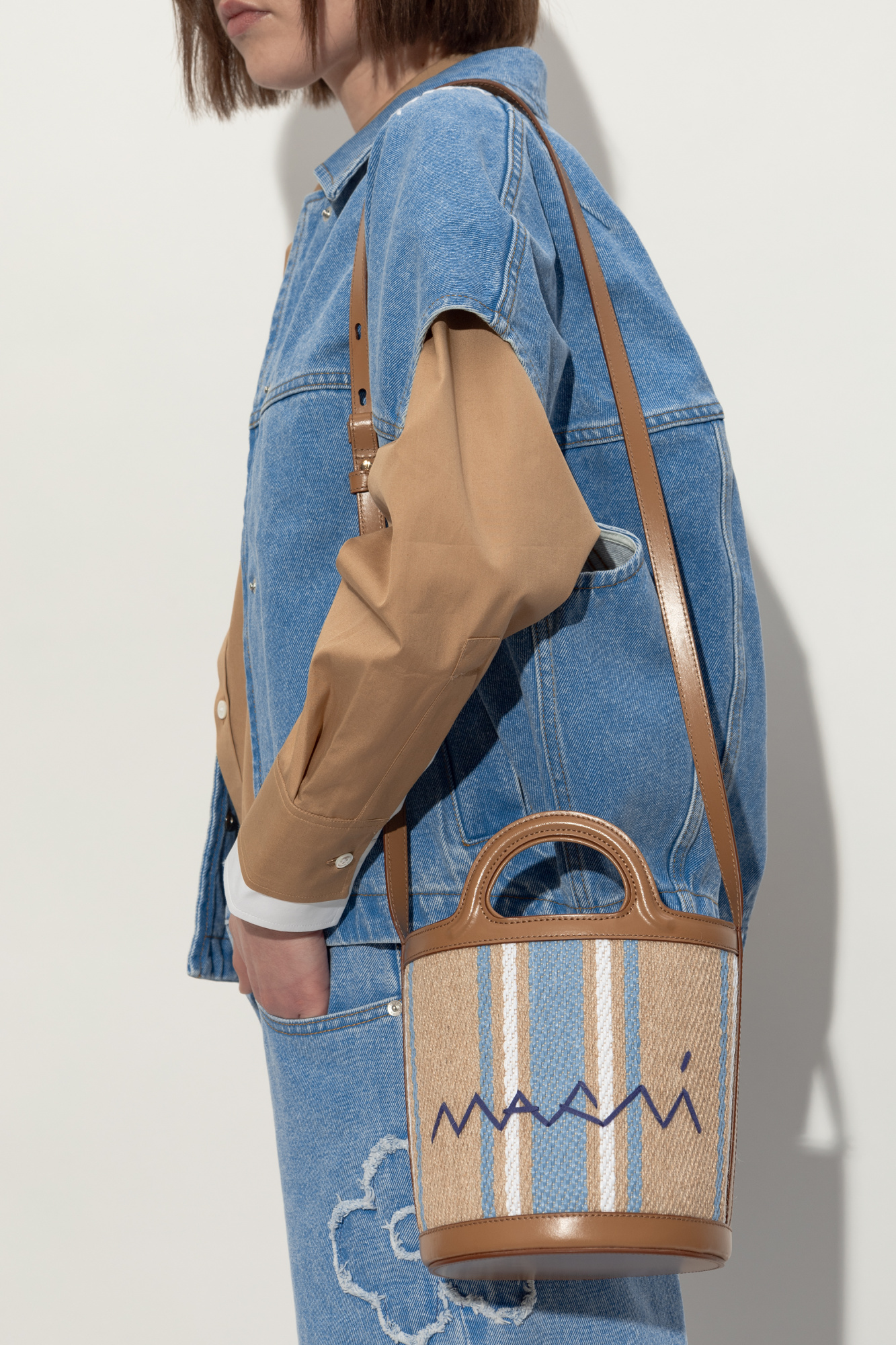 【新品未使用】MARNI TROPICALIA SMALL BUCKET BAG Tropicalia Small Bucket Bag in brown leather and raffia